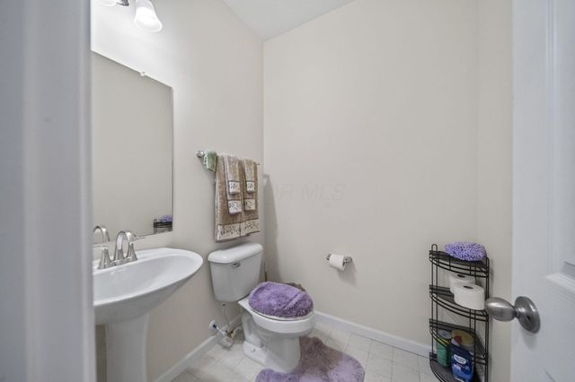 5255 Ansbach Drive, Groveport, OH 43125