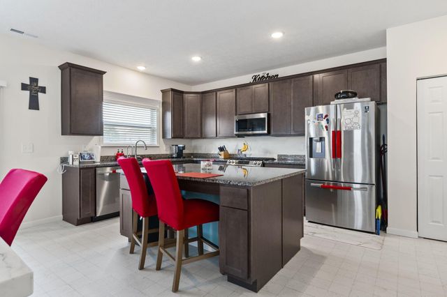 5255 Ansbach Drive, Groveport, OH 43125