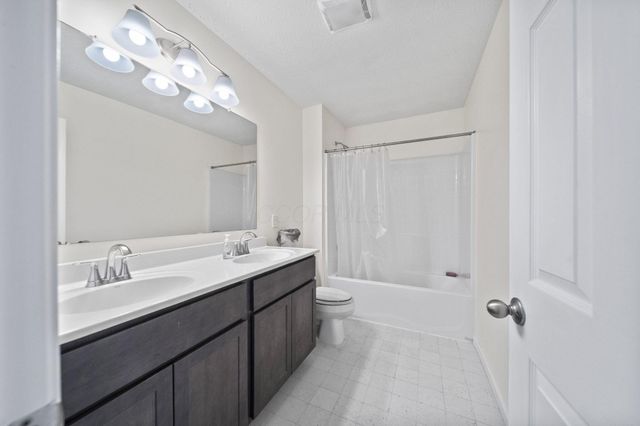 5255 Ansbach Drive, Groveport, OH 43125