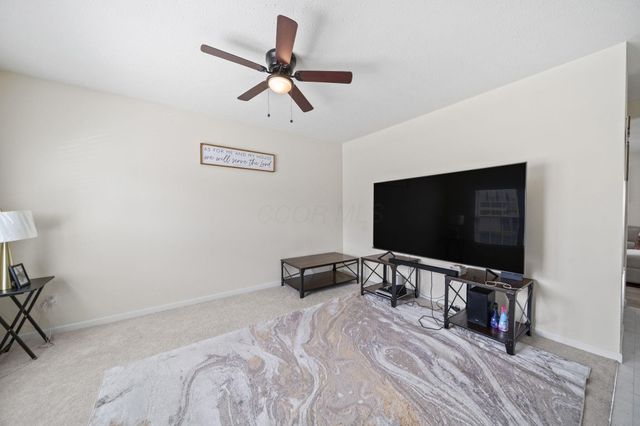 5255 Ansbach Drive, Groveport, OH 43125