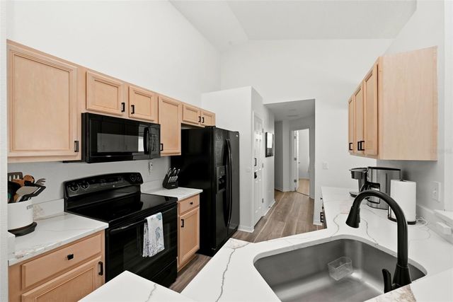 129 HYPOLITA AVENUE, Davenport, FL 33897