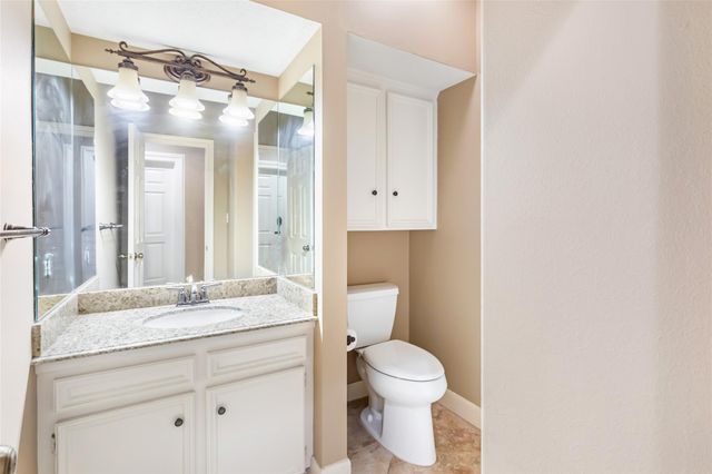 26 Royal Dalton Circle, Conroe, TX 77304