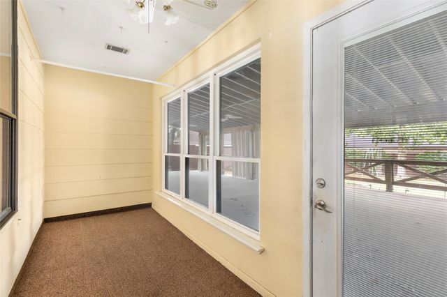 26 Royal Dalton Circle, Conroe, TX 77304