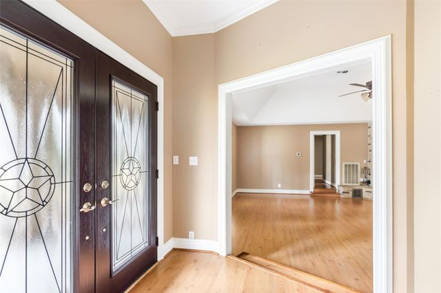 26 Royal Dalton Circle, Conroe, TX 77304