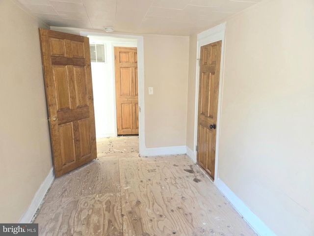 212 MAIN STREET S, Hurlock, MD 21643