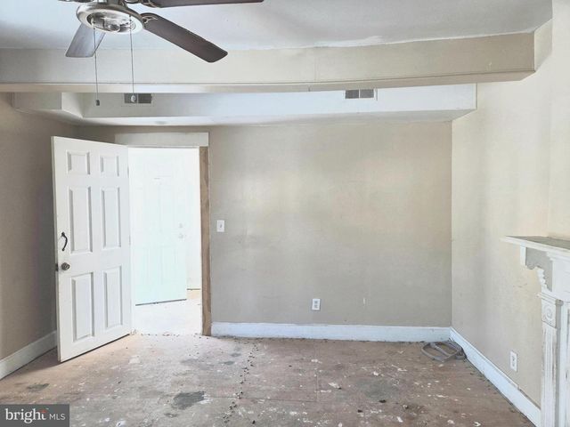212 MAIN STREET S, Hurlock, MD 21643