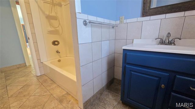 4342 Frieda Avenue, St Louis, MO 63116