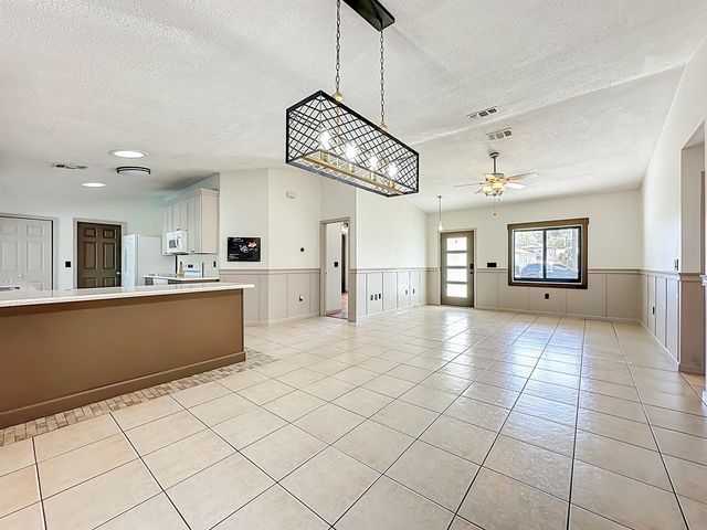 11 Pittwick LN, Palm Coast, FL 32164