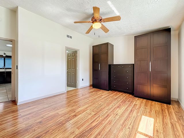 11 Pittwick LN, Palm Coast, FL 32164