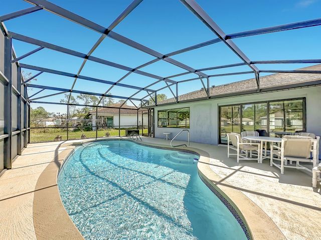 11 Pittwick LN, Palm Coast, FL 32164