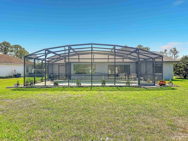 11 Pittwick LN, Palm Coast, FL 32164