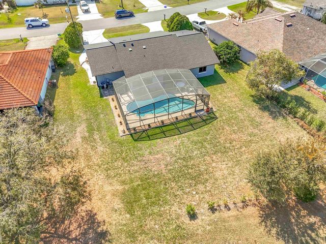 11 Pittwick LN, Palm Coast, FL 32164