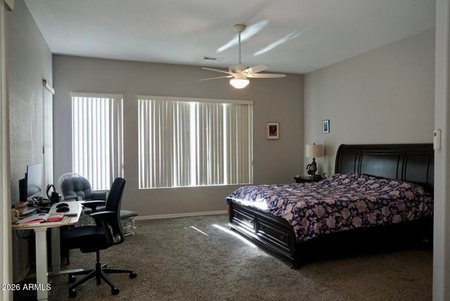 571 W LOCUST Drive, Chandler, AZ 85248