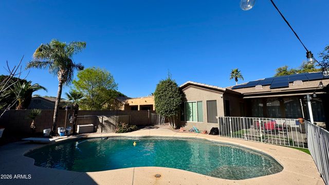 571 W LOCUST Drive, Chandler, AZ 85248