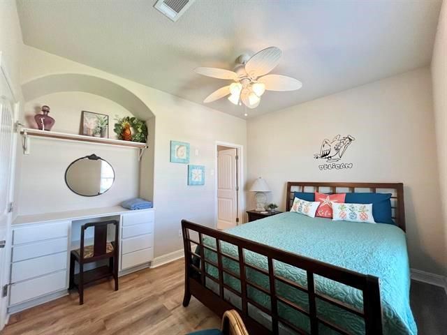 3174 Sea Castle Drive, Crystal Beach, TX 77650