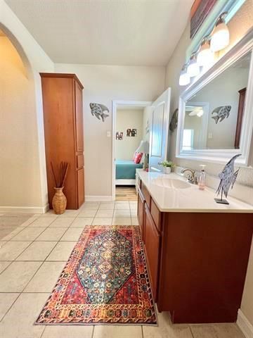 3174 Sea Castle Drive, Crystal Beach, TX 77650