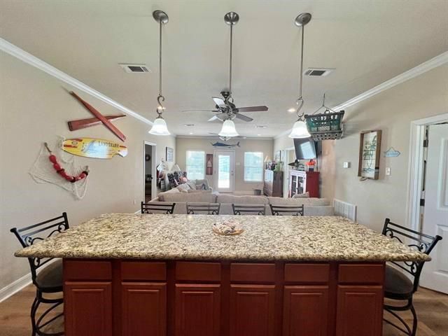 3174 Sea Castle Drive, Crystal Beach, TX 77650