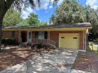 1240 Dunmire St, Pensacola, FL 32504