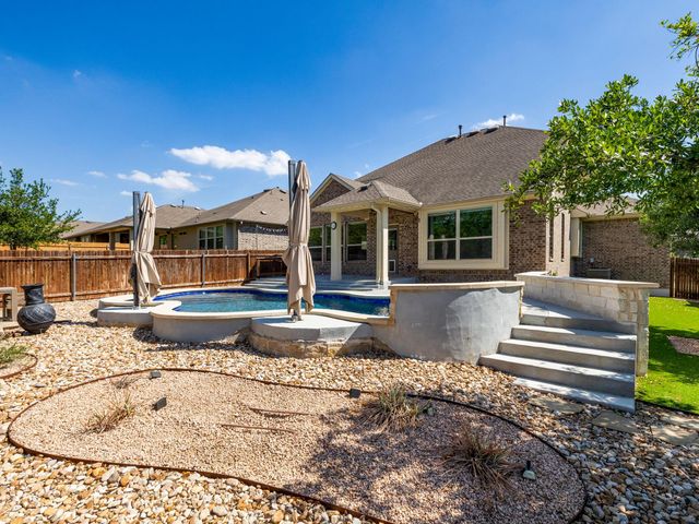 225 Kirkhill ST, Hutto, TX 78634