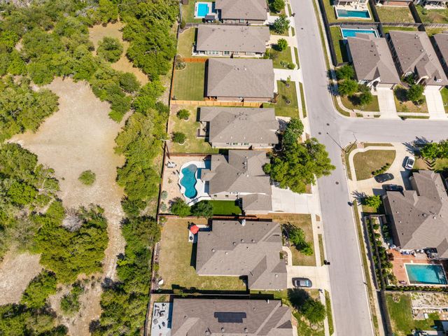 225 Kirkhill ST, Hutto, TX 78634