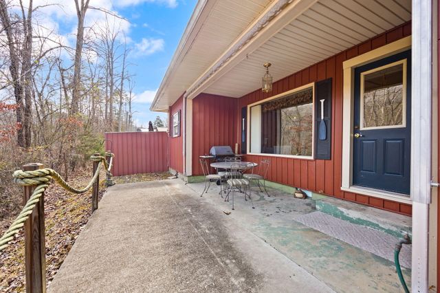 825 George Hardwick Drive, Bronston, KY 42518