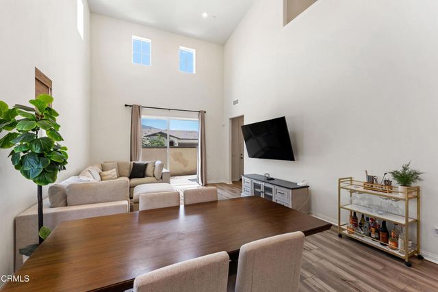 2169 Pomegranate Street, Santa Paula, CA 93060
