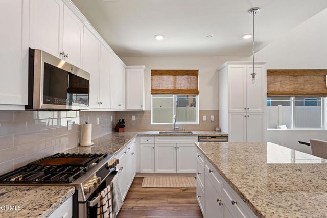 2169 Pomegranate Street, Santa Paula, CA 93060