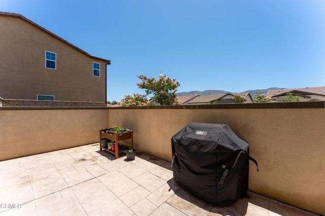 2169 Pomegranate Street, Santa Paula, CA 93060