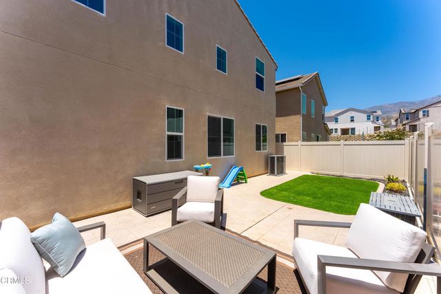 2169 Pomegranate Street, Santa Paula, CA 93060