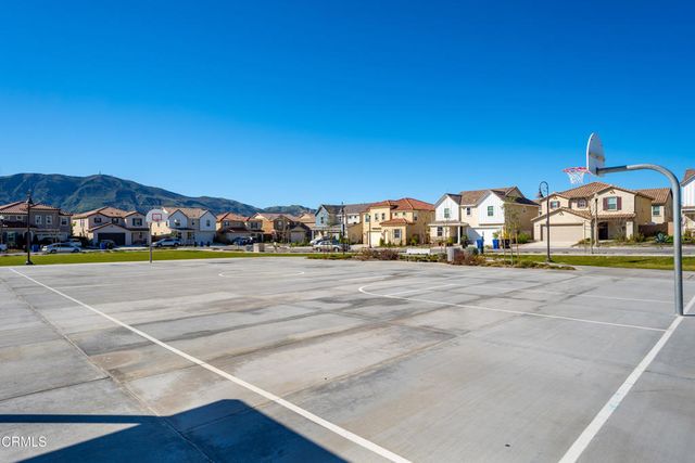 2169 Pomegranate Street, Santa Paula, CA 93060