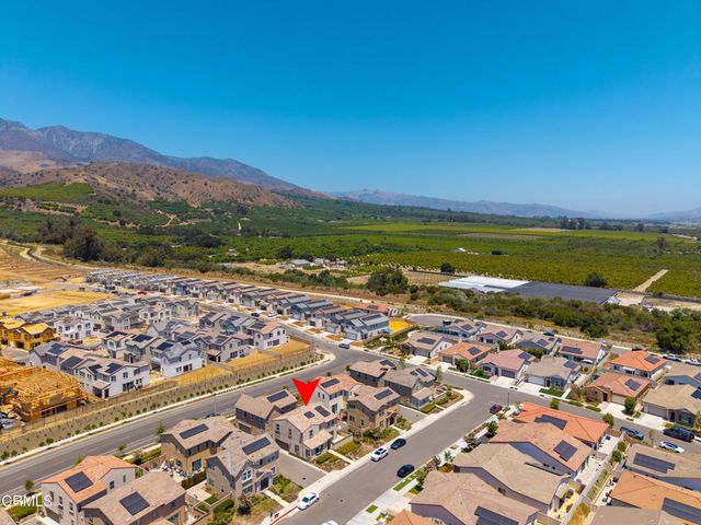 2169 Pomegranate Street, Santa Paula, CA 93060