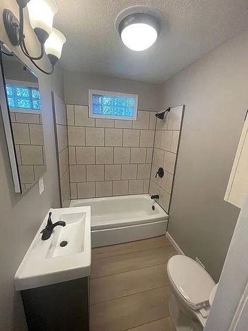 705 S Hawthorne Avenue, Independence, MO 64053