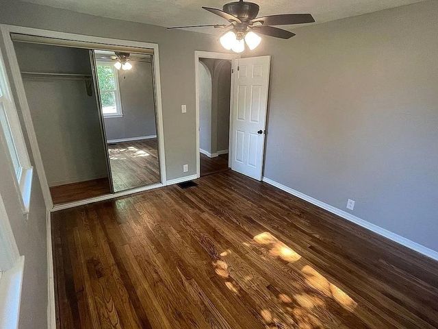 705 S Hawthorne Avenue, Independence, MO 64053