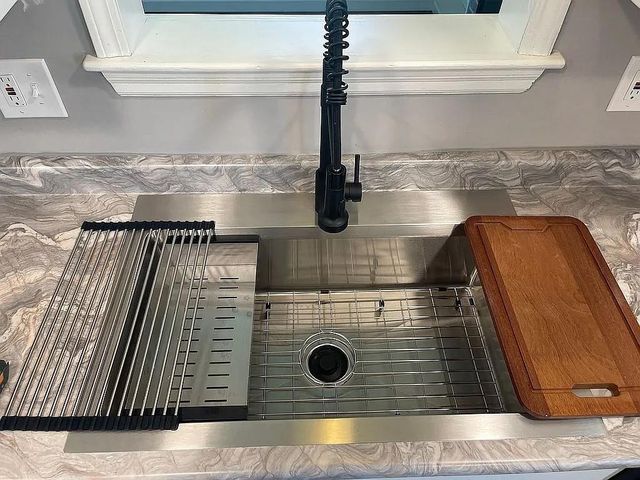 705 S Hawthorne Avenue, Independence, MO 64053