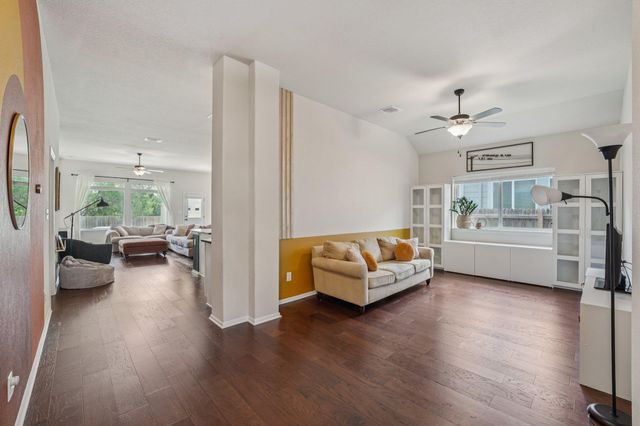509 Bridgestone WAY, Buda, TX 78610