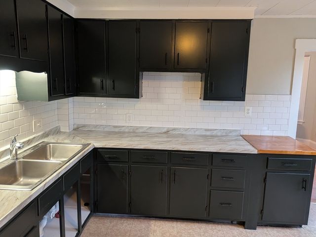135 Readville St. 2, Boston, MA 02136