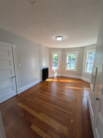135 Readville St. 2, Boston, MA 02136