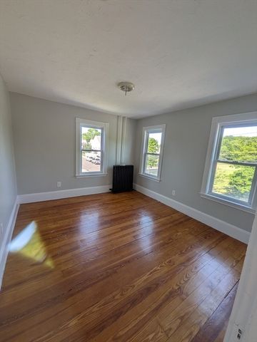 135 Readville St. 2, Boston, MA 02136