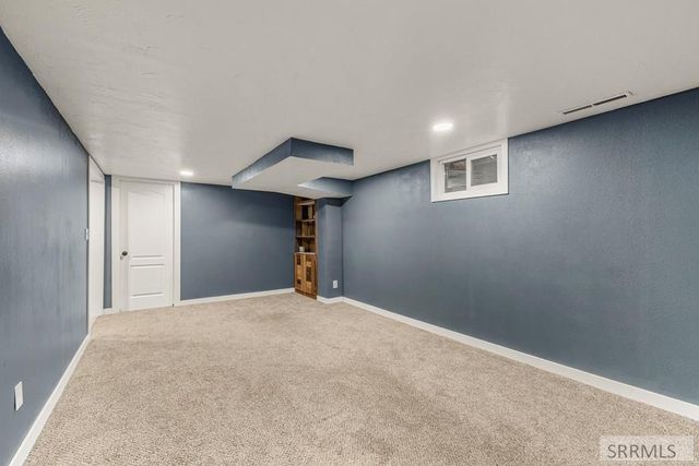 161 Beacon Drive, Idaho Falls, ID 83402