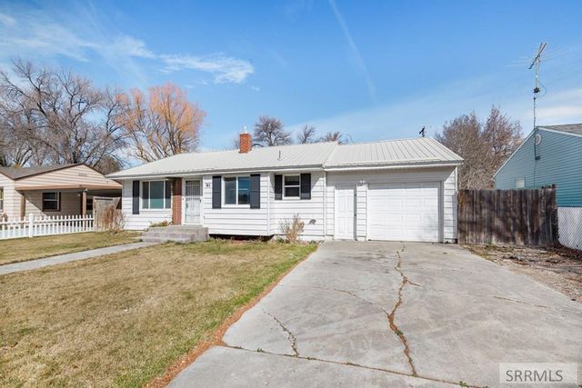 161 Beacon Drive, Idaho Falls, ID 83402