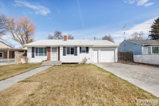 161 Beacon Drive, Idaho Falls, ID 83402