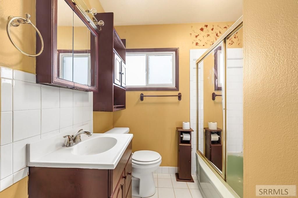 Image 15 of property listing at 161 Beacon Drive, Idaho Falls, ID 83402