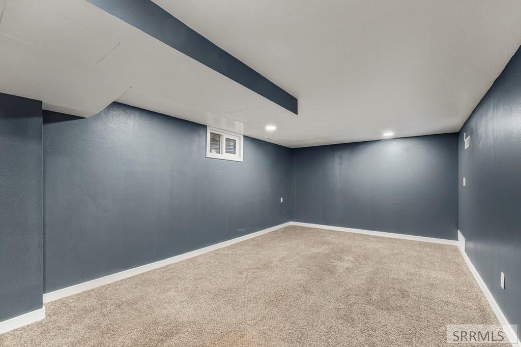 Image 16 of property listing at 161 Beacon Drive, Idaho Falls, ID 83402