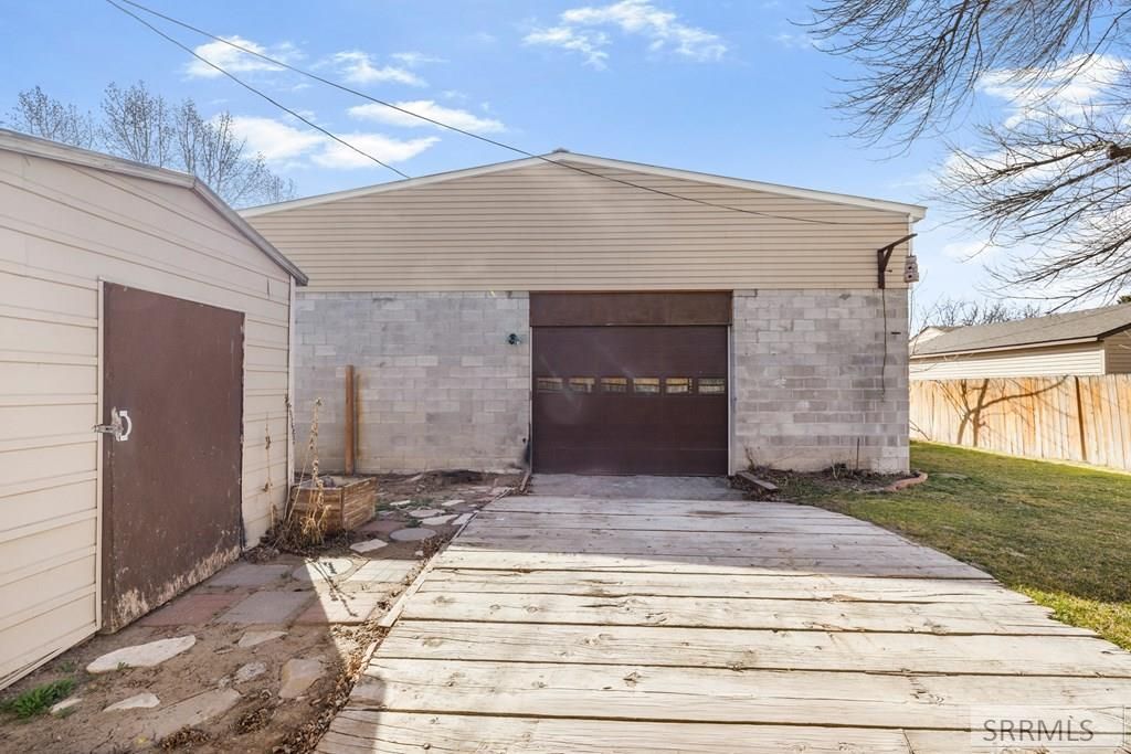 Image 28 of property listing at 161 Beacon Drive, Idaho Falls, ID 83402