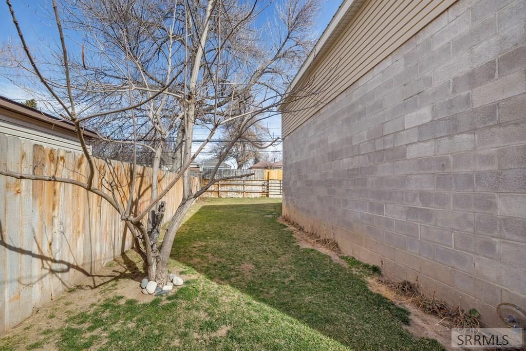 Image 32 of property listing at 161 Beacon Drive, Idaho Falls, ID 83402