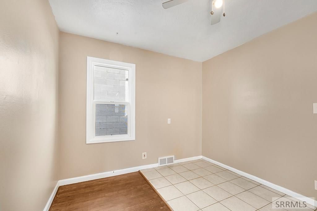 Image 6 of property listing at 161 Beacon Drive, Idaho Falls, ID 83402