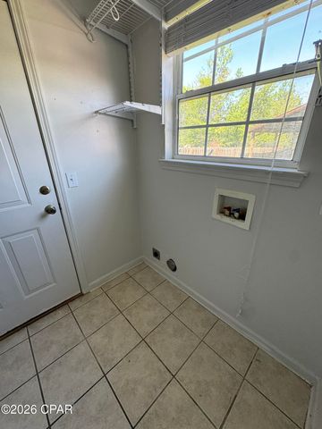 2632 Mashburn Road, Marianna, FL 32448