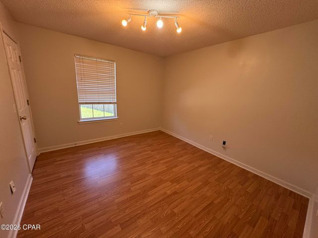 2632 Mashburn Road, Marianna, FL 32448