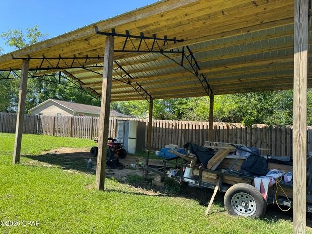 2632 Mashburn Road, Marianna, FL 32448