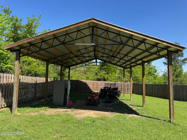 2632 Mashburn Road, Marianna, FL 32448